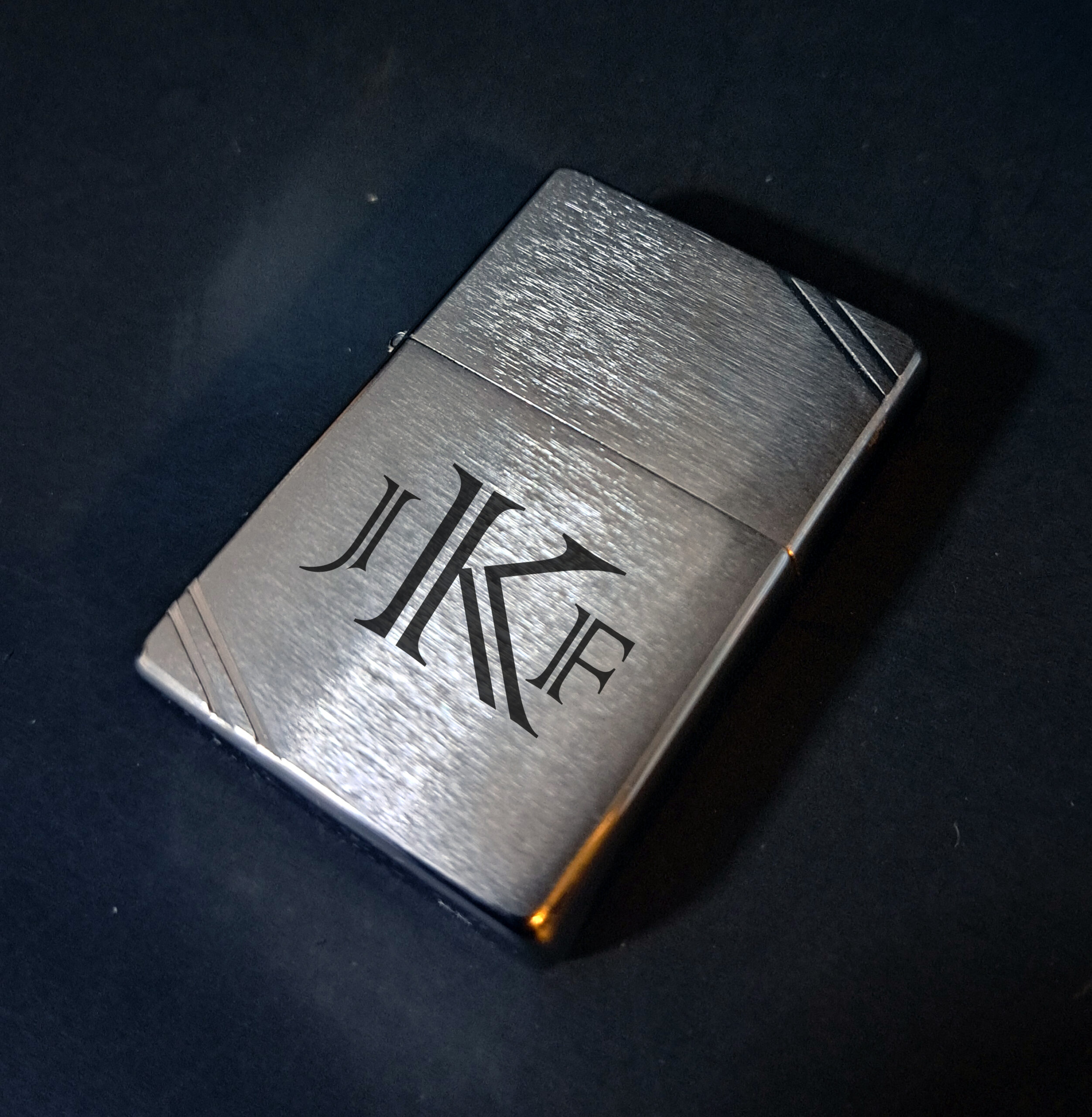 Genuine Vintage Brushed Chrome Zippo Lighter with Slashes 6